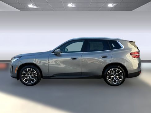 New 2026 BMW X3 xDrive30 w/ Premium Package image 2