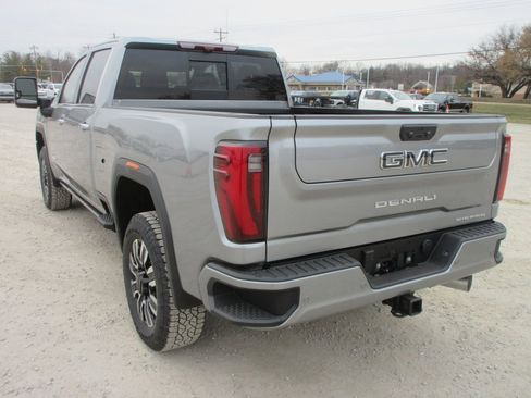 New 2026 GMC Sierra 2500 Denali Ultimate image 9
