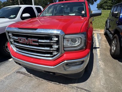 Used 2017 GMC Sierra 1500 SLT w/ SLT Premium Package