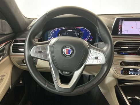 Used 2021 BMW ALPINA B7 xDrive w/ Luxury Rear Seating Package image 18