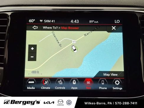 Used 2021 Jeep Grand Cherokee Laredo X AWD/4WD image 19