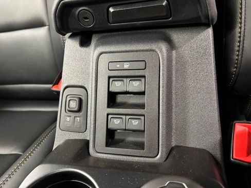 New 2025 Ford Bronco Badlands image 11