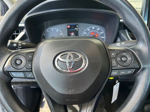 Used 2024 Toyota Corolla LE FWD image 23