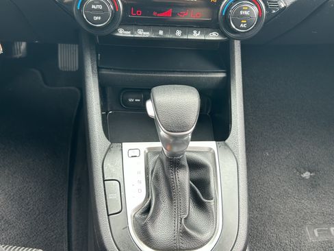 Used 2019 Kia Forte LXS FWD image 24