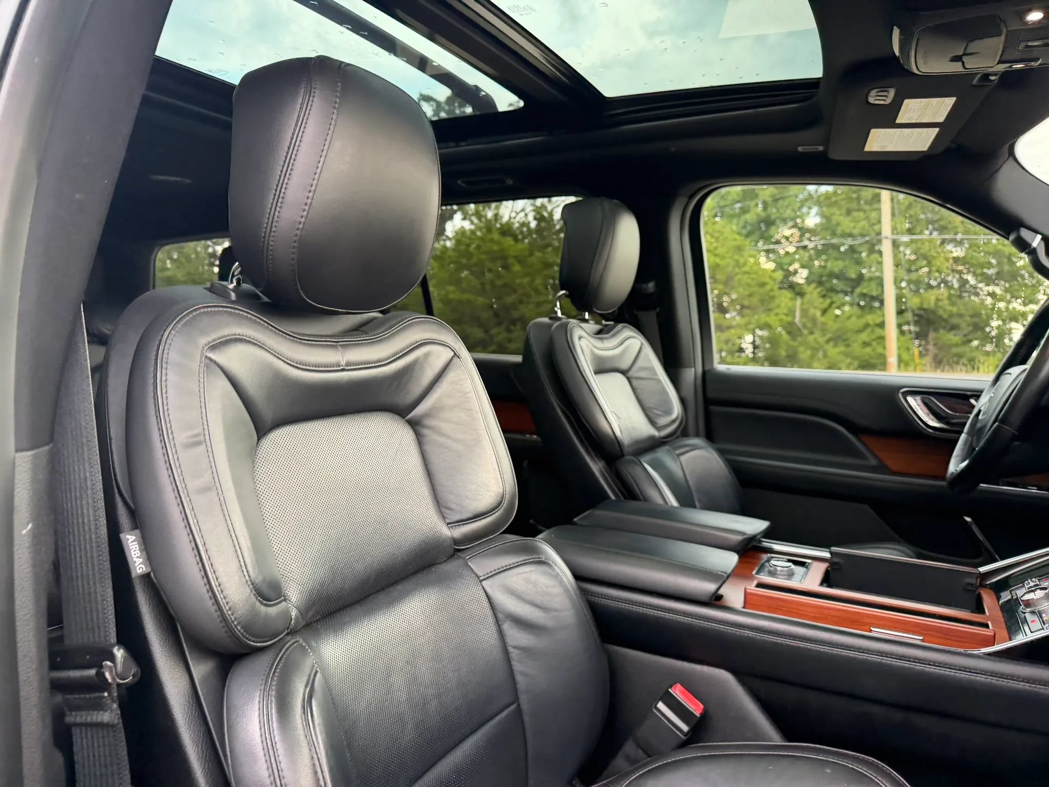 Used 2018 Lincoln Navigator Select w/ Technology Package AWD/4WD image 51