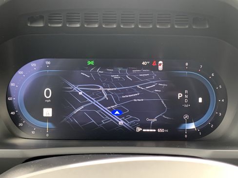 Used 2025 Volvo XC90 B6 Plus image 21