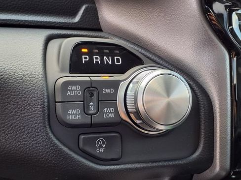 New 2026 RAM 1500 Laramie AWD/4WD image 10
