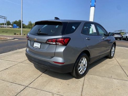 Used 2023 Chevrolet Equinox LS FWD image 11