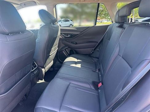 Used 2022 Subaru Outback Limited image 47