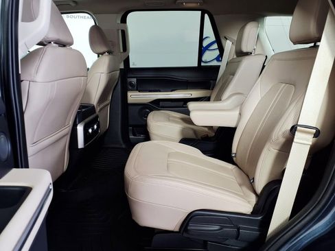 Used 2024 Ford Expedition Limited RWD image 8