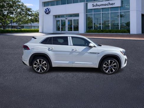 New 2026 Volkswagen Atlas Cross Sport SEL Premium R-Line AWD/4WD image 8