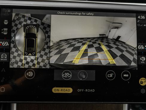 Used 2024 Land Rover Range Rover SE image 29