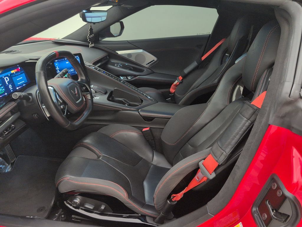 Used 2020 Chevrolet Corvette Stingray Premium Cpe w/ 3LT Preferred Equipment Group RWD image 4