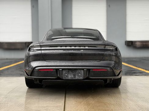 Used 2020 Porsche Taycan Turbo image 4