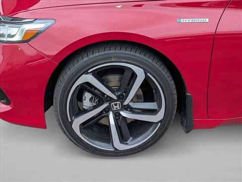 Used 2022 Honda Accord Sport image 9