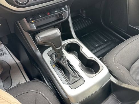 Used 2021 Chevrolet Colorado LT w/ Fleet Safety Package image 21