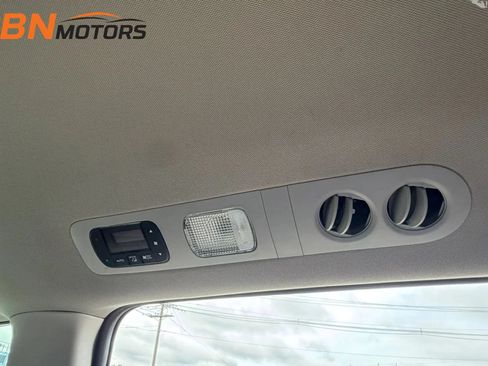 Used 2016 Honda Odyssey SE image 22