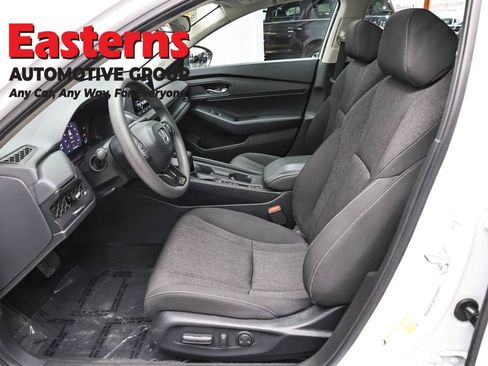 Used 2025 Honda Accord SE image 14