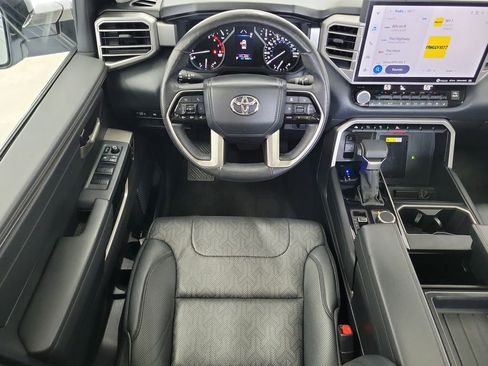 Used 2022 Toyota Tundra Limited AWD/4WD image 16