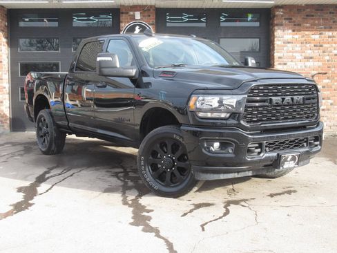 Used 2024 RAM 2500 Big Horn w/ Night Edition image 2