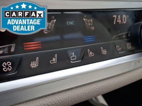 Used 2016 BMW 750i xDrive image 28