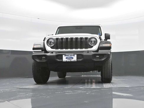 Used 2024 Jeep Wrangler Sport AWD/4WD image 33
