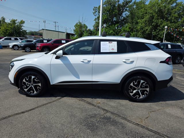 Used 2024 Kia Sportage EX AWD/4WD image 7