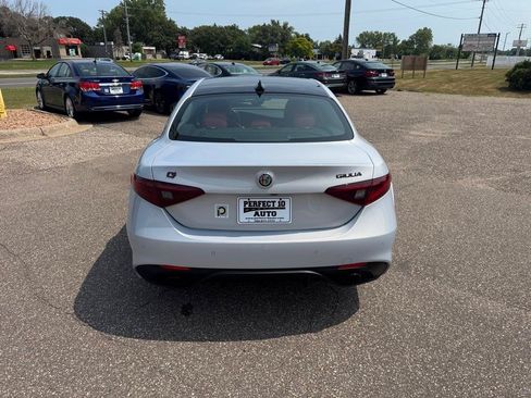 Used 2020 Alfa Romeo Giulia AWD w/ Quick Order Package 22J Sport image 6
