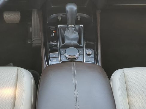 Used 2023 MAZDA CX-30 AWD 2.5 S w/ Premium Package image 19