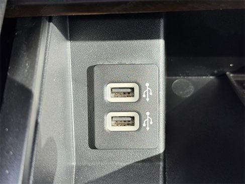 Used 2020 Ford F150 Limited w/ Trailer Tow Package image 19