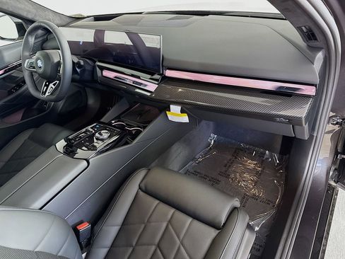 New 2026 BMW i5 eDrive40 w/ M Sport Package image 31