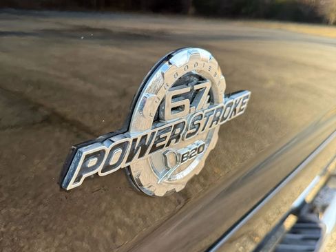 Used 2016 Ford F250 Lariat w/ Lariat Ultimate Package image 14