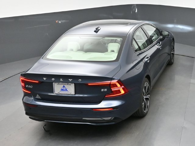 Used 2024 Volvo S60 B5 Core w/ Climate Package FWD image 21