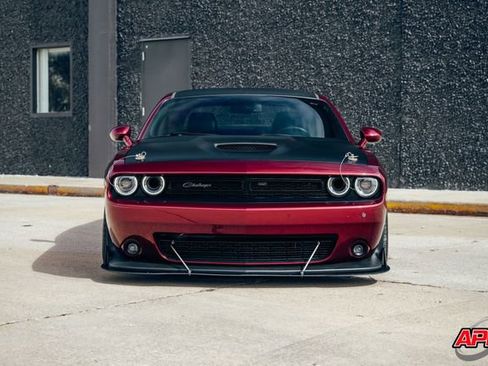 Used 2018 Dodge Challenger T/A image 15