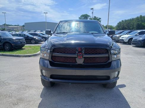 Used 2016 RAM 1500 Express w/ Black Ram 1500 Express Group AWD/4WD image 3