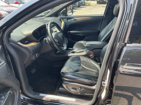 Used 2015 Lincoln MKC AWD w/ Equipment Group 101A Select image 14
