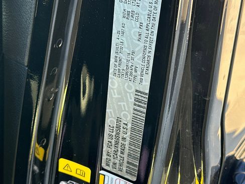 Used 2025 Jeep Wrangler Willys image 21