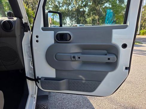 Used 2009 Jeep Wrangler X image 20