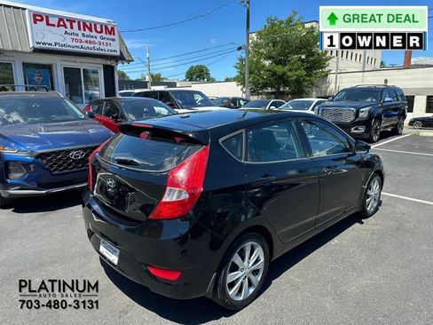 Used 2013 Hyundai Accent SE FWD image 5
