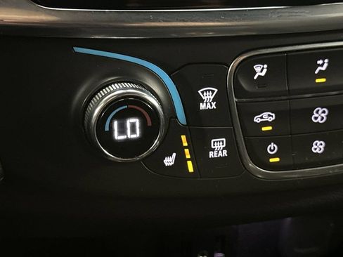 Used 2023 Chevrolet Traverse LT w/ LPO, Floor Liner Package AWD/4WD image 43