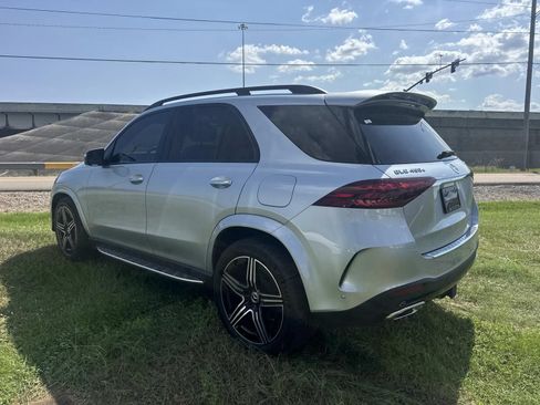 Used 2025 Mercedes-Benz GLE 450e 4MATIC image 8