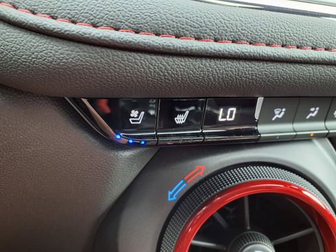 Used 2026 Chevrolet Blazer RS w/ Driver Confidence II Package FWD image 8