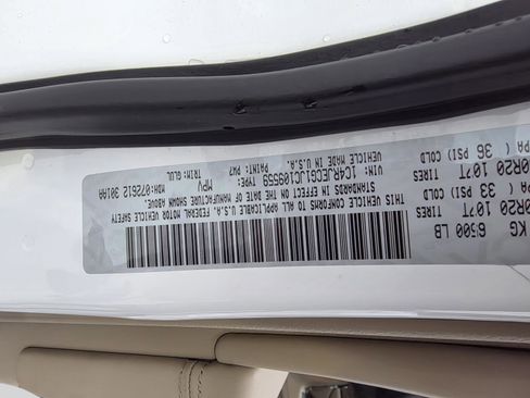 Used 2018 Jeep Grand Cherokee Overland image 30