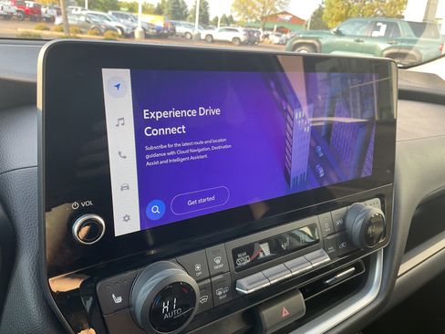 Used 2024 Toyota Grand Highlander XLE image 29