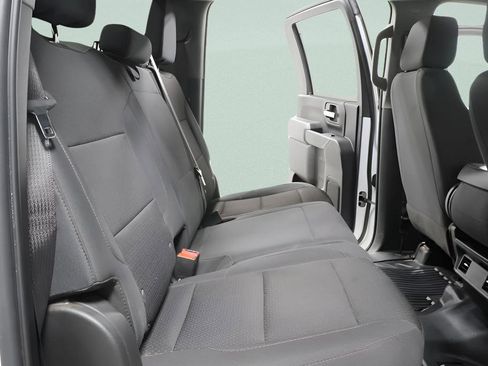 Used 2024 GMC Sierra 2500 Pro w/ Convenience Package image 21