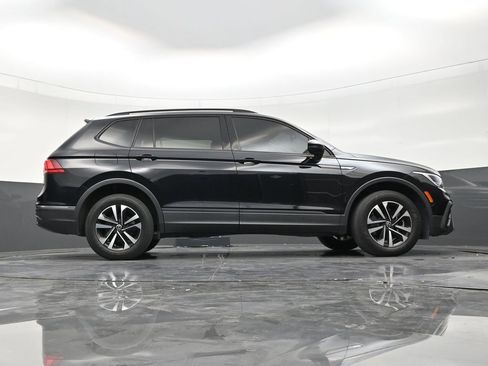 Used 2022 Volkswagen Tiguan S FWD image 25