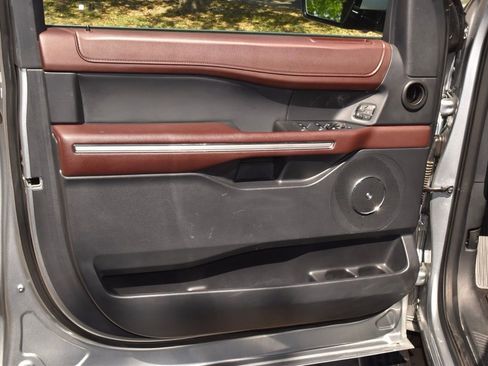 Certified 2024 Ford Expedition Max Limited image 36