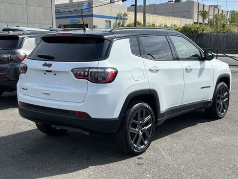 Used 2026 Jeep Compass Limited AWD/4WD image 6