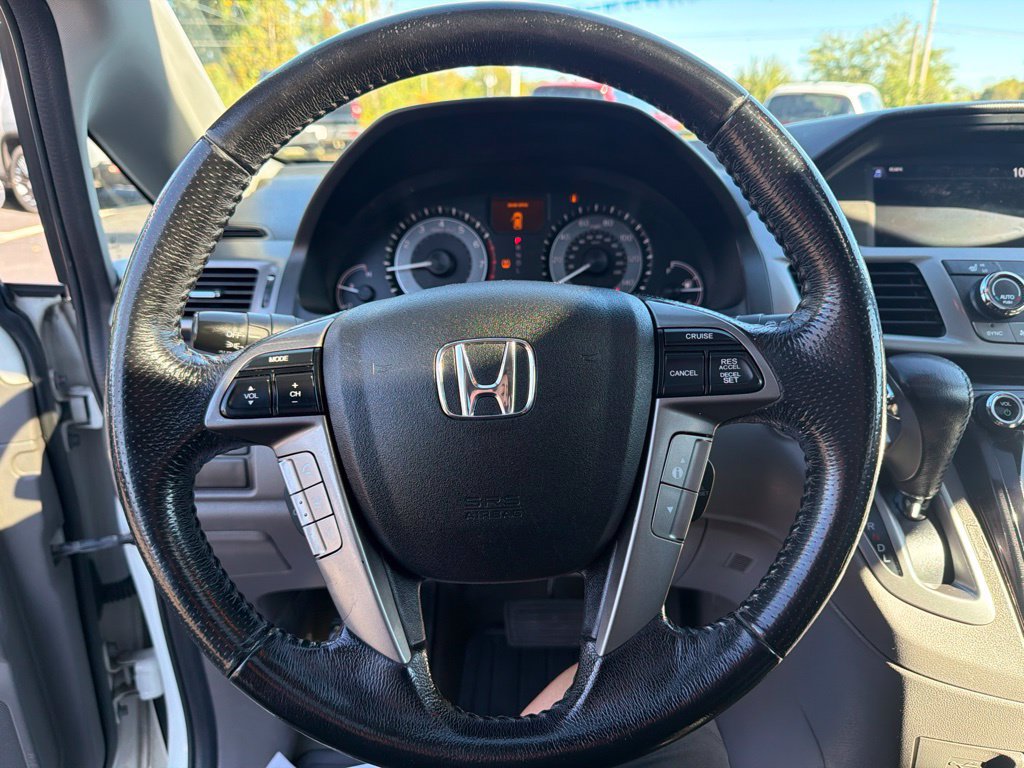 Used 2016 Honda Odyssey Touring image 17
