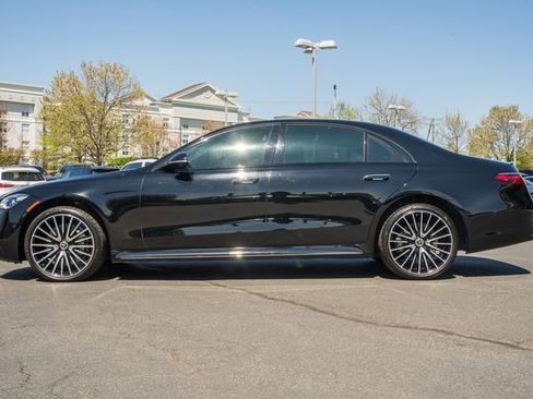 Used 2023 Mercedes-Benz S 500 4MATIC image 4